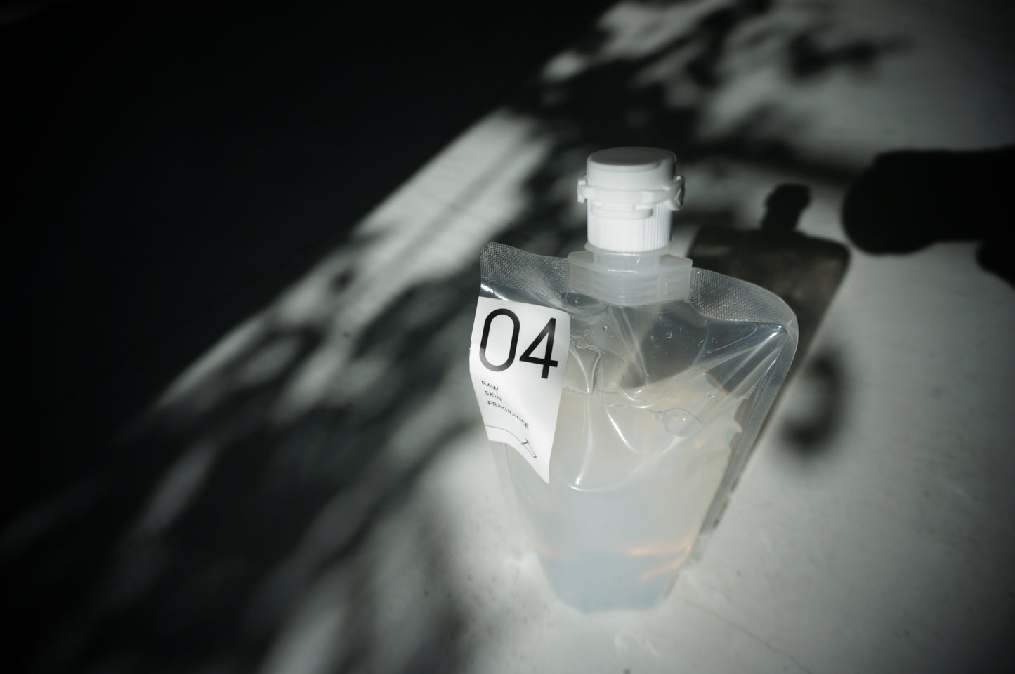 04 RAW SKIN FRAGRANCE ロウスキンフレグランス300mL